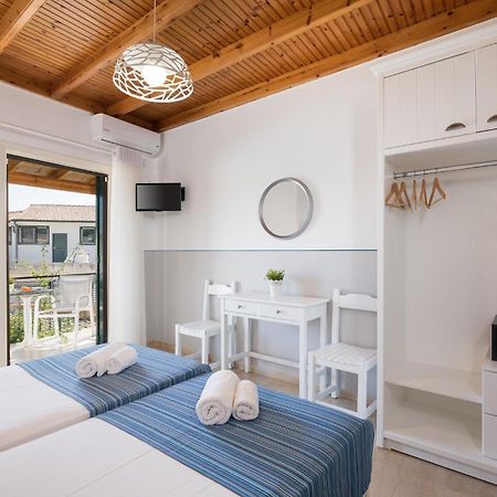 Bella Vista Beach Hotel Benitses  Ngoại thất bức ảnh