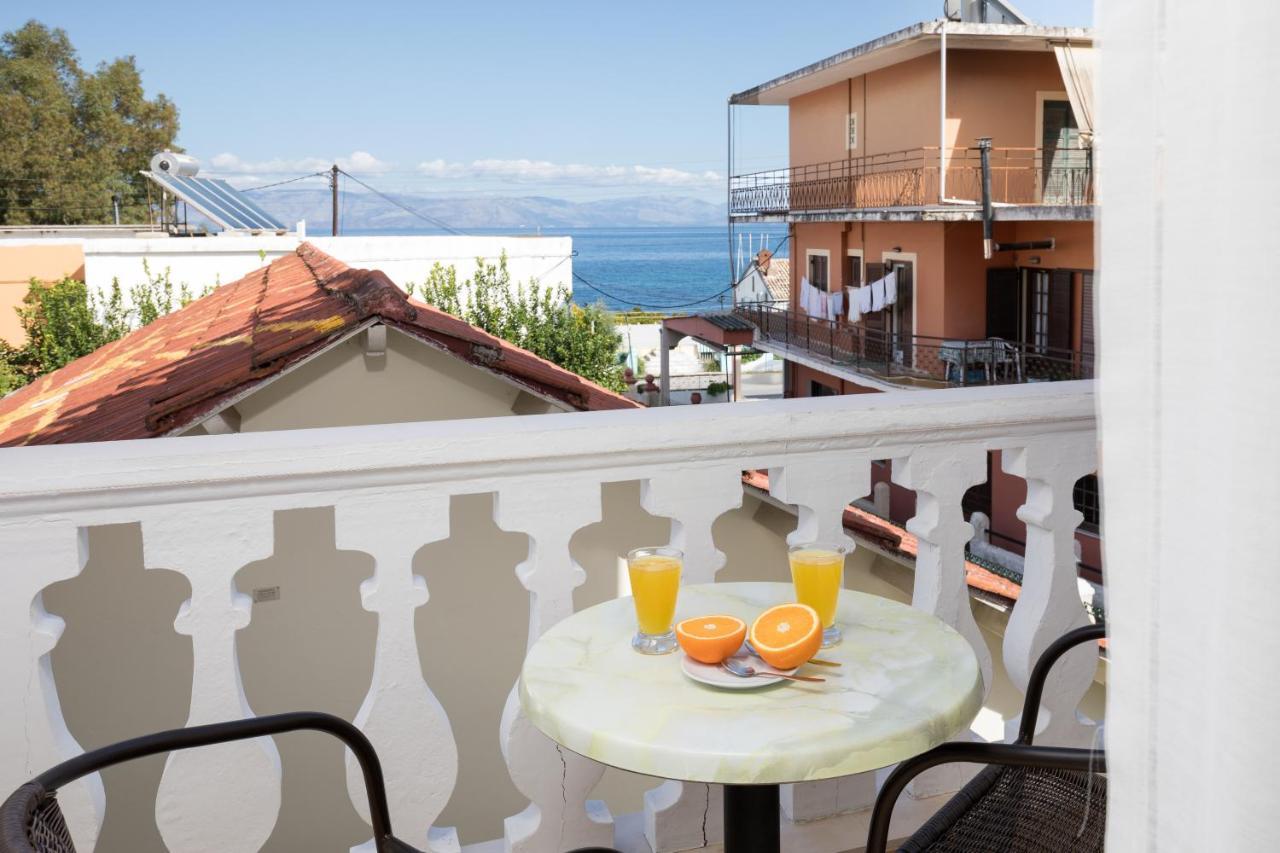Bella Vista Beach Hotel Benitses  Ngoại thất bức ảnh