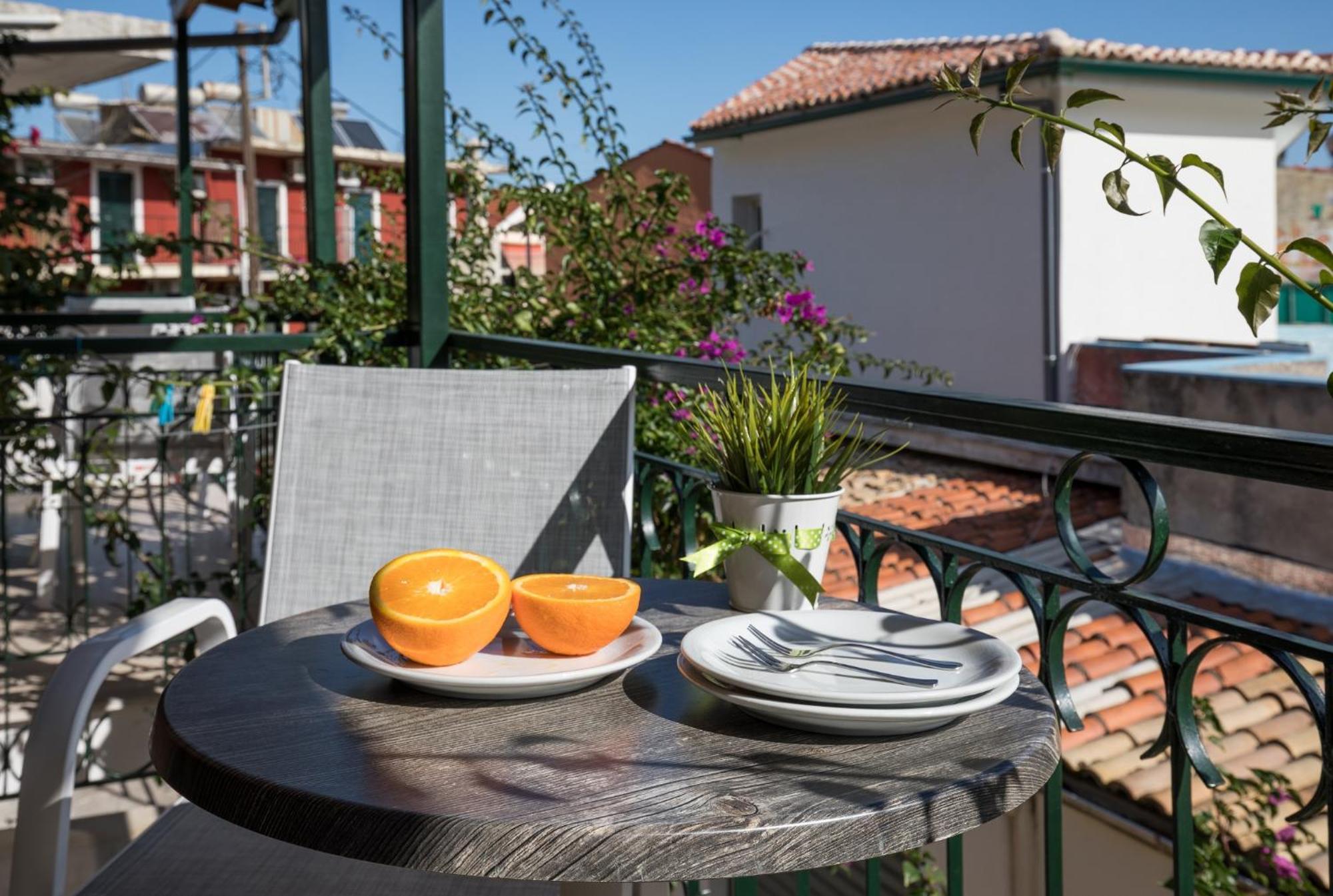 Bella Vista Beach Hotel Benitses  Ngoại thất bức ảnh
